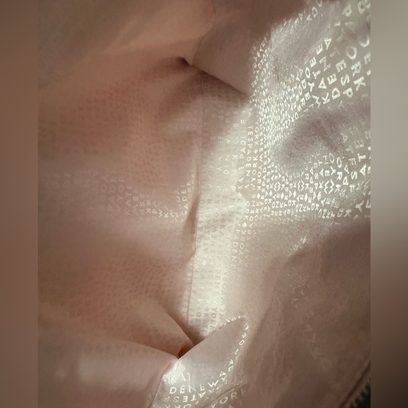 kate spade pink leather shoulder bag with storybook inside. - Picture 5 of 14